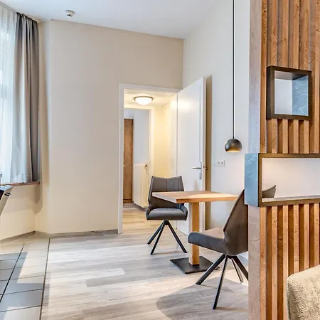 Esplanade Hotel 4*