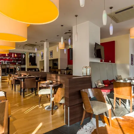 Esplanade Отель 4*