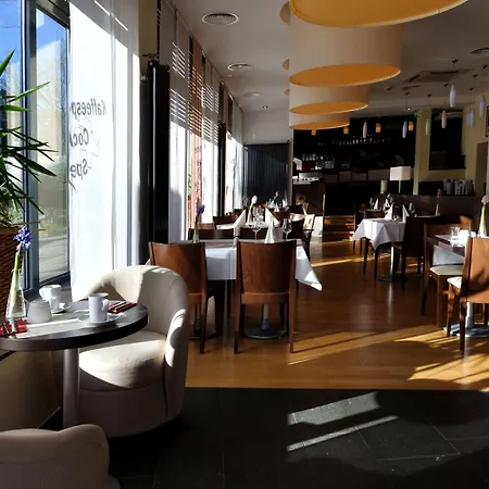 Hotel Esplanade
