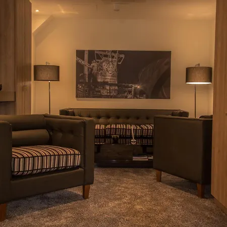 Esplanade Hotel 4*