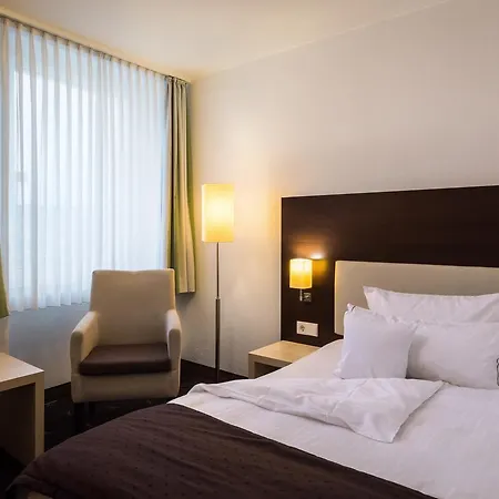 Esplanade Hotel