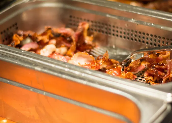 Esplanade מלון 4*